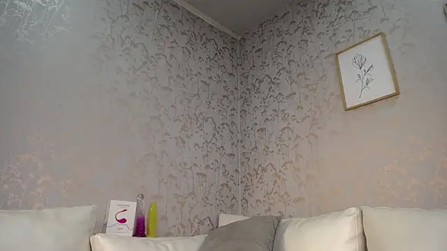 Melodi Roux online show from March 2025 07:35:01 PM