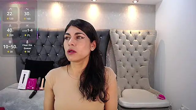 Melodi Roux online show from September 2025 01:00:02 PM