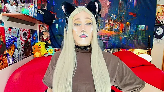 Snapshot of HakuRukushka chatting on November 2025 08:19:02 PM HakuRukushka online show from November 2025 08:19:02 PM