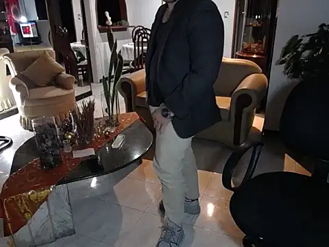 pitbullveryhot online show from February 2025 06:51:02 AM