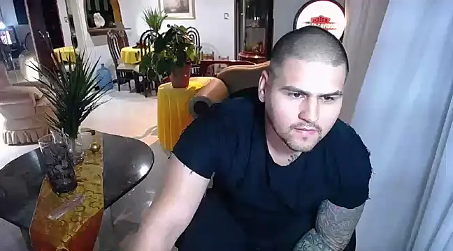 pitbullveryhot online show from February 2025 04:57:02 AM