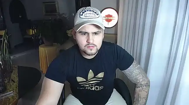 pitbullveryhot online show from February 2025 03:34:02 AM