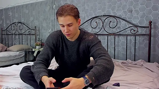 Snapshot of Marcus_Swampov chatting on December 2024 01:51:02 AM Marcus Swampov online show from December 2024 01:51:02 AM