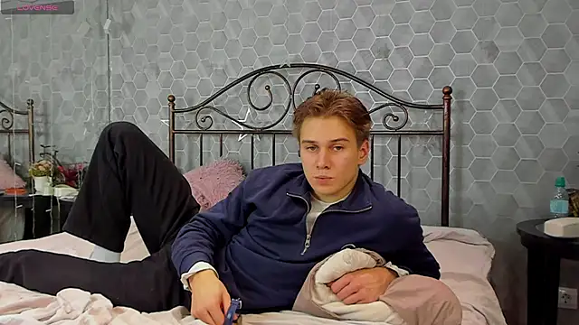 Snapshot of Marcus_Swampov chatting on December 2024 02:59:02 AM Marcus Swampov online show from December 2024 02:59:02 AM