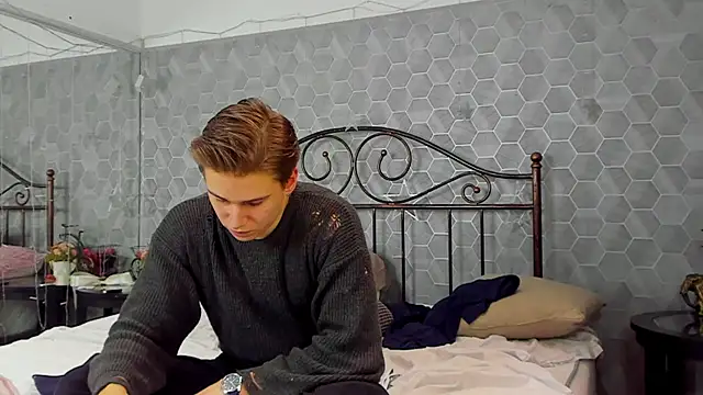 Snapshot of Marcus_Swampov chatting on December 2024 11:35:02 PM Marcus Swampov online show from December 2024 11:35:02 PM