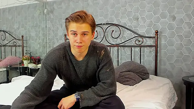 Snapshot of Marcus_Swampov chatting on December 2024 07:12:01 AM Marcus Swampov online show from December 2024 07:12:01 AM