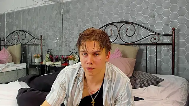 Snapshot of Marcus_Swampov chatting on December 2024 01:59:02 AM Marcus Swampov online show from December 2024 01:59:02 AM