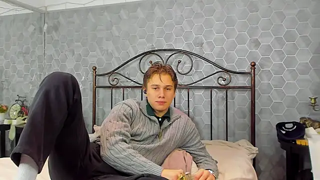 Snapshot of Marcus_Swampov chatting on January 2025 06:35:01 AM Marcus Swampov online show from January 2025 06:35:01 AM