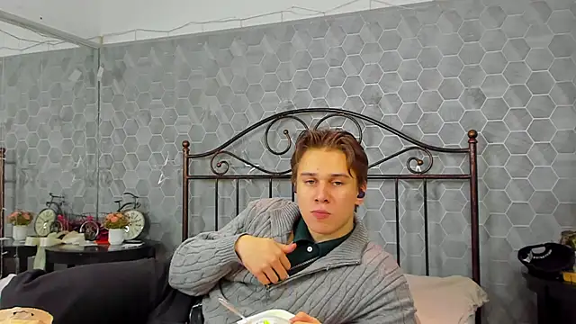 Snapshot of Marcus_Swampov chatting on January 2025 04:42:01 AM Marcus Swampov online show from January 2025 04:42:01 AM