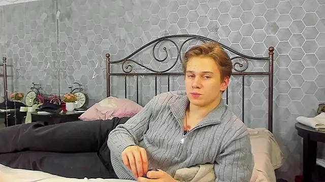 Snapshot of Marcus_Swampov chatting on January 2025 08:11:01 PM Marcus Swampov online show from January 2025 08:11:01 PM