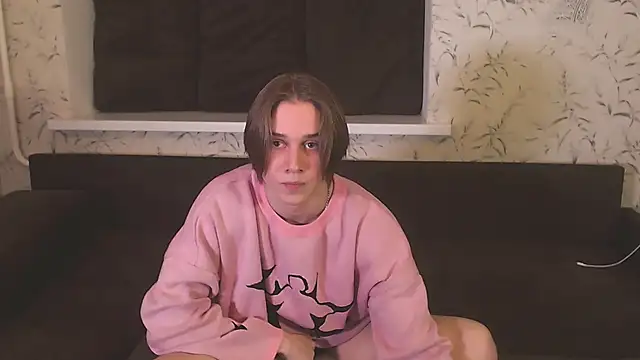 Snapshot of Marcus_Swampov chatting on October 2025 04:18:01 PM Marcus Swampov online show from October 2025 04:18:01 PM