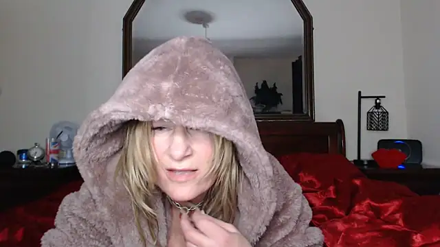 BettyDavisX online show from January 2025 06:41:02 PM