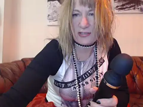 BettyDavisX online show from March 2025 01:07:01 AM