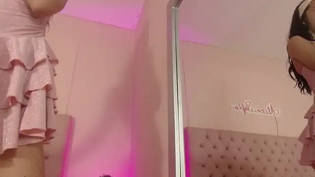 alice sofia online show from October 2025 02:07:02 PM