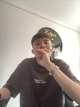 nico 18x online show from November 2025 03:02:01 PM