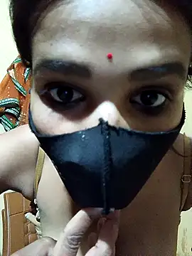 Hoty girl 143 online show from March 2025 12:30:02 PM