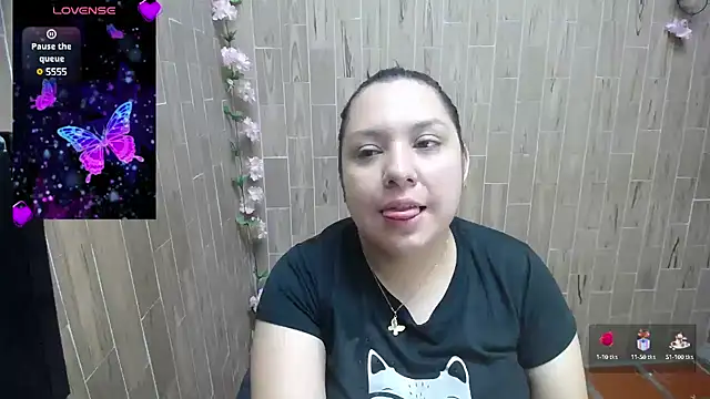 Snapshot of solyeria chatting on March 2025 05:00:02 AM solyeria online show from March 2025 05:00:02 AM