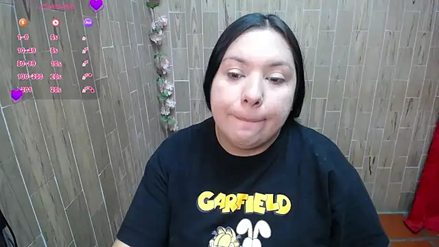 Snapshot of solyeria chatting on September 2025 02:04:02 AM solyeria online show from September 2025 02:04:02 AM