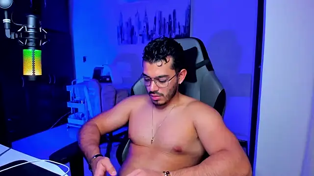 Snapshot of BrunoD31 chatting on October 2025 04:13:01 AM BrunoD31 online show from October 2025 04:13:01 AM