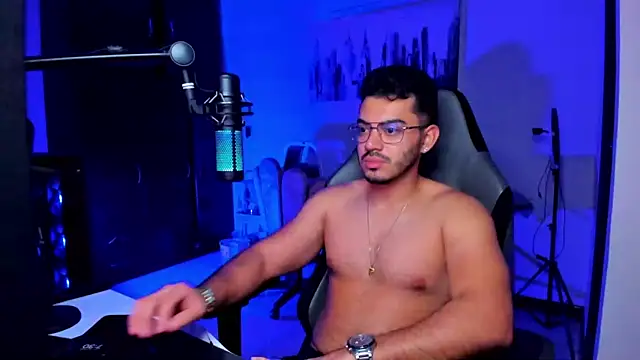 Snapshot of BrunoD31 chatting on December 2025 12:32:01 PM BrunoD31 online show from December 2025 12:32:01 PM