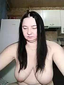 Snapshot of Holly-69 chatting on January 2025 06:40:02 PM Holly-69 online show from January 2025 06:40:02 PM