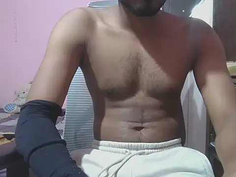 Snapshot of KissesBoyAD chatting on October 2025 03:48:01 AM KissesBoyAD online show from October 2025 03:48:01 AM