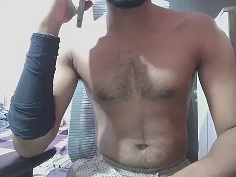 Snapshot of KissesBoyAD chatting on October 2025 04:08:02 PM KissesBoyAD online show from October 2025 04:08:02 PM