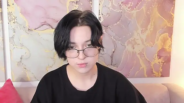 fiamoory online show from October 2025 01:16:02 AM