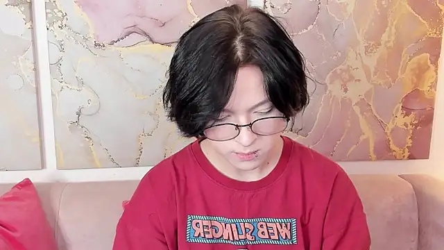 fiamoory online show from October 2025 06:05:01 AM