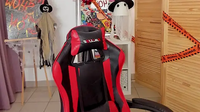 fiamoory online show from October 2025 12:57:01 AM