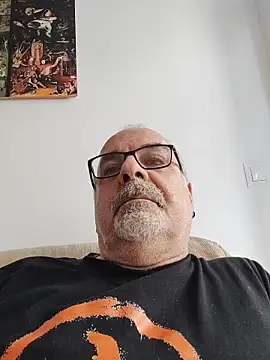 Snapshot of Satiro_Sevilla chatting on October 2025 02:03:02 PM Satiro Sevilla online show from October 2025 02:03:02 PM