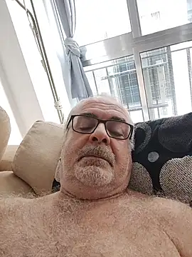 Snapshot of Satiro_Sevilla chatting on October 2025 04:51:02 PM Satiro Sevilla online show from October 2025 04:51:02 PM