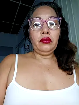 anniecoopeer online show from February 2025 12:12:01 PM