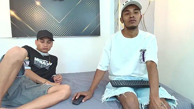 JordanAndAndrew online show from October 2025 08:18:02 PM