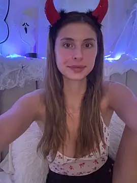 Snapshot of emma05 chatting on October 2025 06:08:01 PM emma05 online show from October 2025 06:08:01 PM