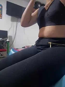 im lorein online show from March 2025 10:13:02 AM