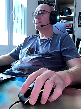 bogland33 online show from February 2025 02:10:02 PM