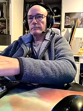 bogland33 online show from February 2025 07:59:02 PM