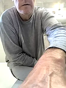 bogland33 online show from February 2025 09:34:02 AM