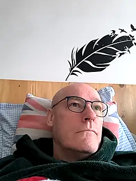 bogland33 online show from February 2025 11:00:02 AM