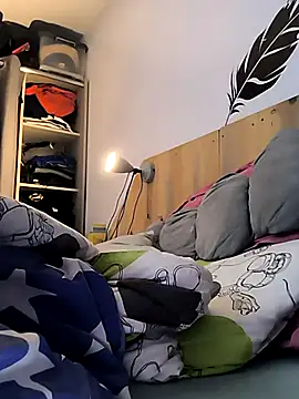 bogland33 online show from October 2025 06:47:01 PM