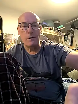 bogland33 online show from November 2025 08:19:01 PM