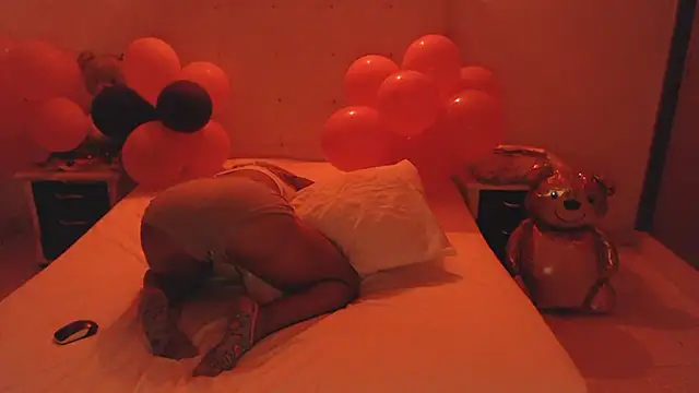 SashaBrianna99 online show from February 2025 07:59:01 AM