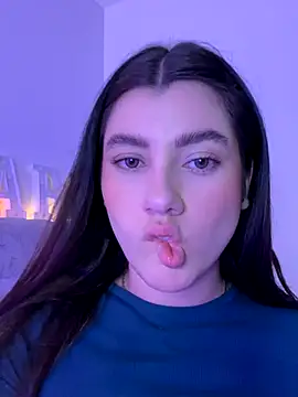 ARITOO  online show from October 2025 05:17:02 AM