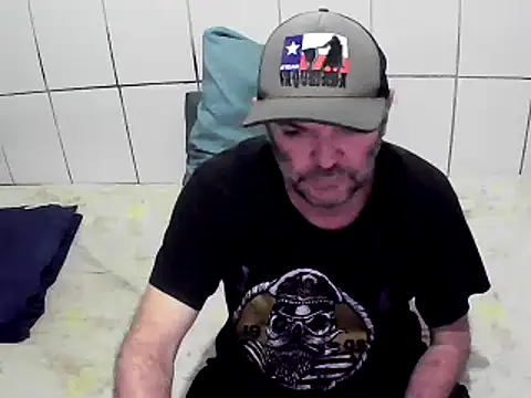 Snapshot of pierdona chatting on December 2024 10:01:02 PM pierdona online show from December 2024 10:01:02 PM