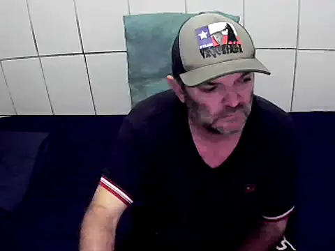 Snapshot of pierdona chatting on December 2024 08:57:02 PM pierdona online show from December 2024 08:57:02 PM