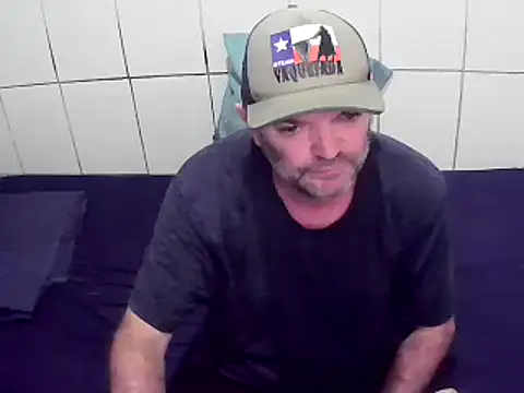 Snapshot of pierdona chatting on January 2025 12:42:02 PM pierdona online show from January 2025 12:42:02 PM