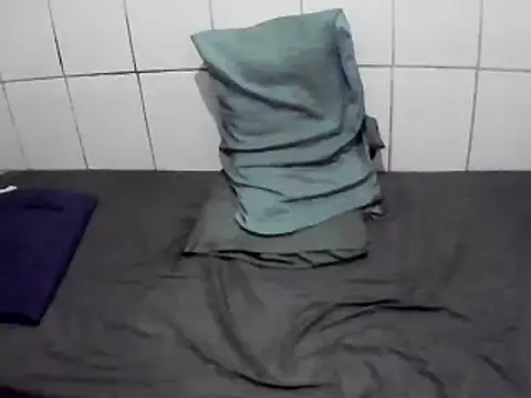 Snapshot of pierdona chatting on January 2025 10:01:01 PM pierdona online show from January 2025 10:01:01 PM
