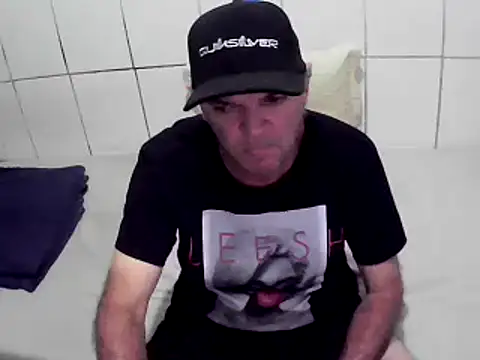 Snapshot of pierdona chatting on March 2025 07:59:02 PM pierdona online show from March 2025 07:59:02 PM