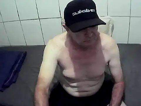 Snapshot of pierdona chatting on March 2025 10:54:01 PM pierdona online show from March 2025 10:54:01 PM